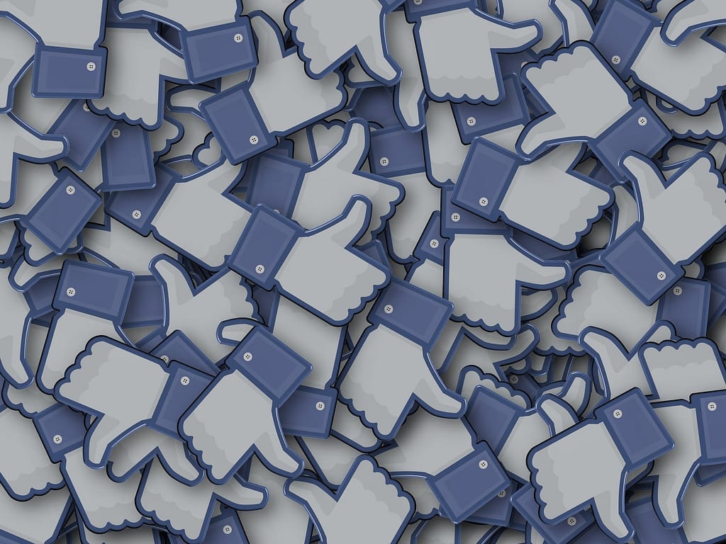 Facebook Apps iPhone Android
